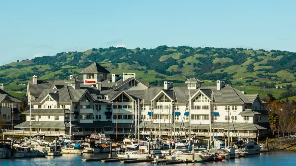 Sheraton Sonoma Wine Country Petaluma image