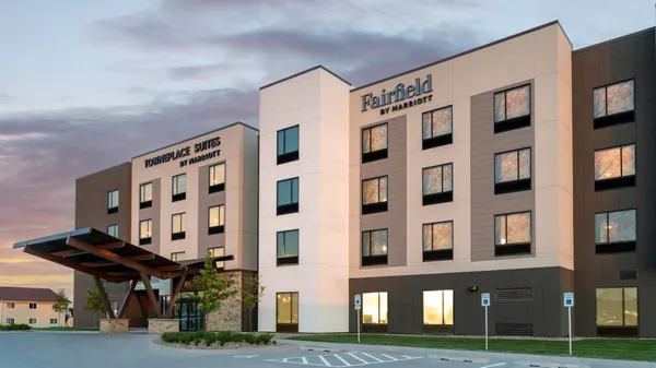 Fairfield Inn & Suites Norfolk photo