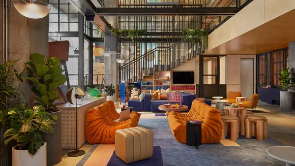 Moxy Sydney Airport photo