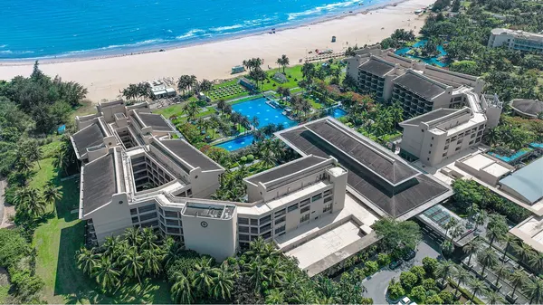 Sheraton Shenzhou Peninsula Resort photo