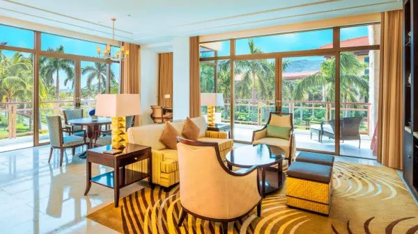 The St. Regis Sanya Yalong Bay Resort photo