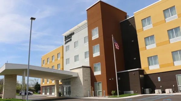 Fairfield Inn & Suites Bowling Green photo