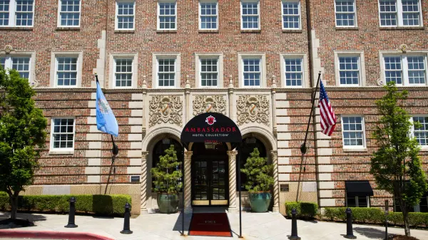 Ambassador Hotel Tulsa, Autograph Collection photo