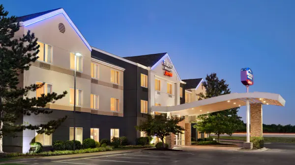 Fairfield Inn & Suites Tulsa Central image