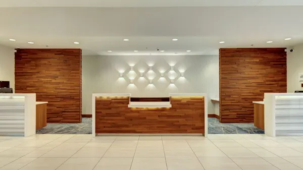Marriott Tulsa Hotel Southern Hills photo
