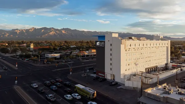 Aloft Tucson University image