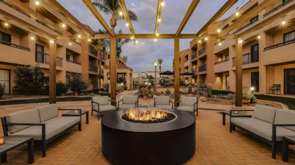 Courtyard Tucson Airport photo