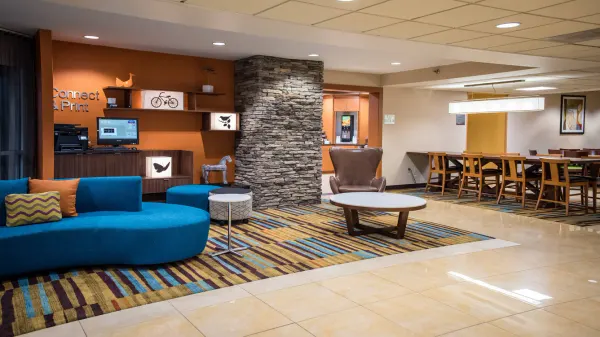 Fairfield Inn & Suites Knoxville/East image