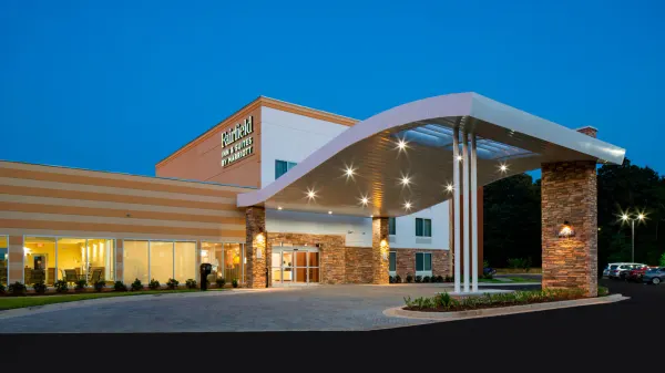 Fairfield Inn & Suites Batesville photo