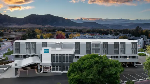 Fairfield Inn & Suites Boulder image
