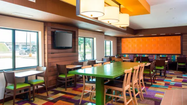 Fairfield Inn & Suites Victoria photo