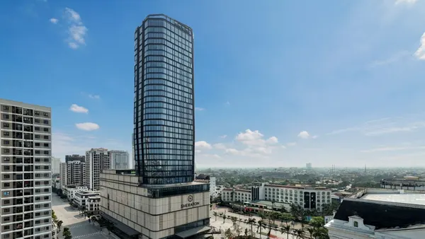 Sheraton Vinh image