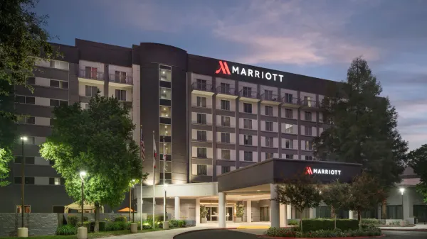 Visalia Marriott at the Convention Center photo