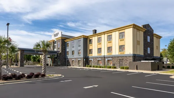 Fairfield Inn & Suites Fort Walton Beach Hurlburt Area photo