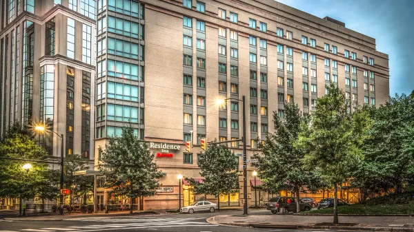 Residence Inn Arlington Courthouse image
