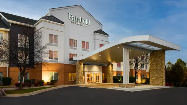 Fairfield Inn & Suites Winchester image