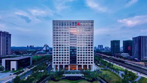Wuhan Marriott Hotel Optics Valley photo