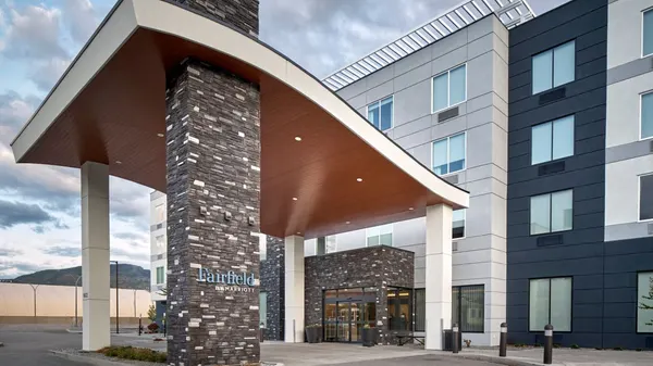 Fairfield Inn & Suites Penticton photo