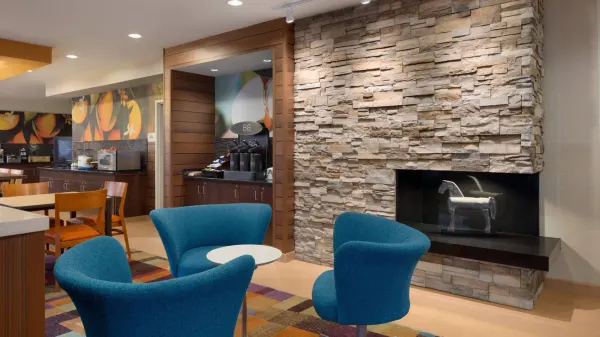 Fairfield Inn & Suites Youngstown Boardman/Poland image