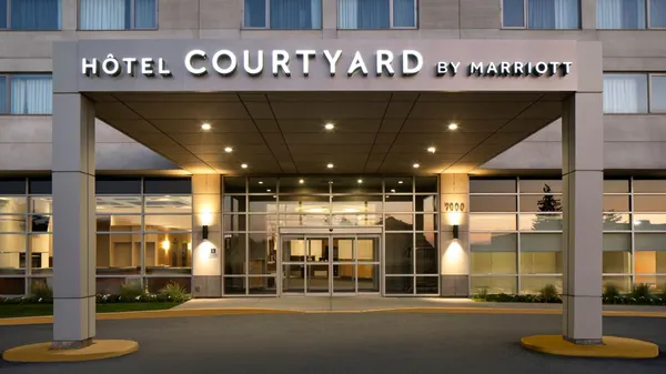 Courtyard Montreal Airport image
