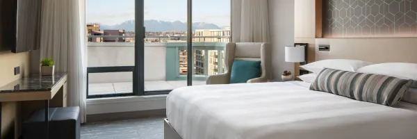 Vancouver Airport Marriott Hotel photo