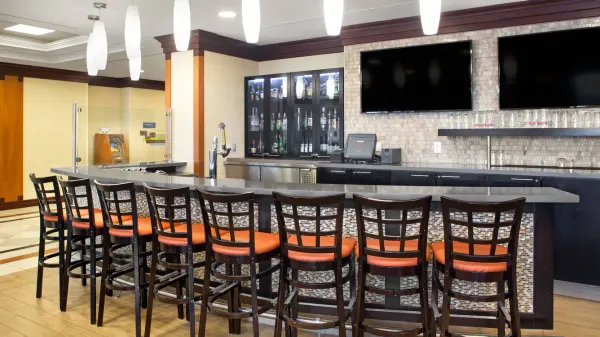 Fairfield Inn & Suites Toronto Airport image