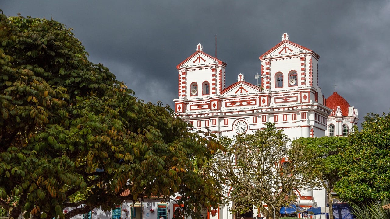 Guatape, Colombia, Colombia travel weather guide