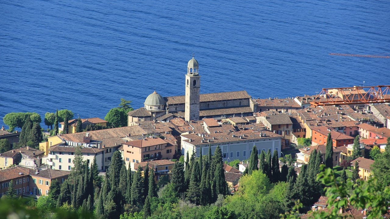 Brescia, Brescia, Italy, Italy travel weather guide