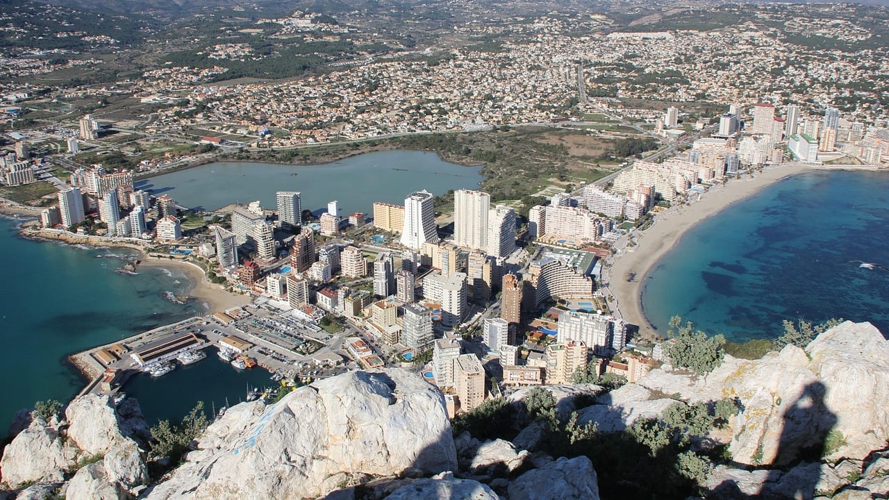 Alicante, Spain, Spain travel weather guide