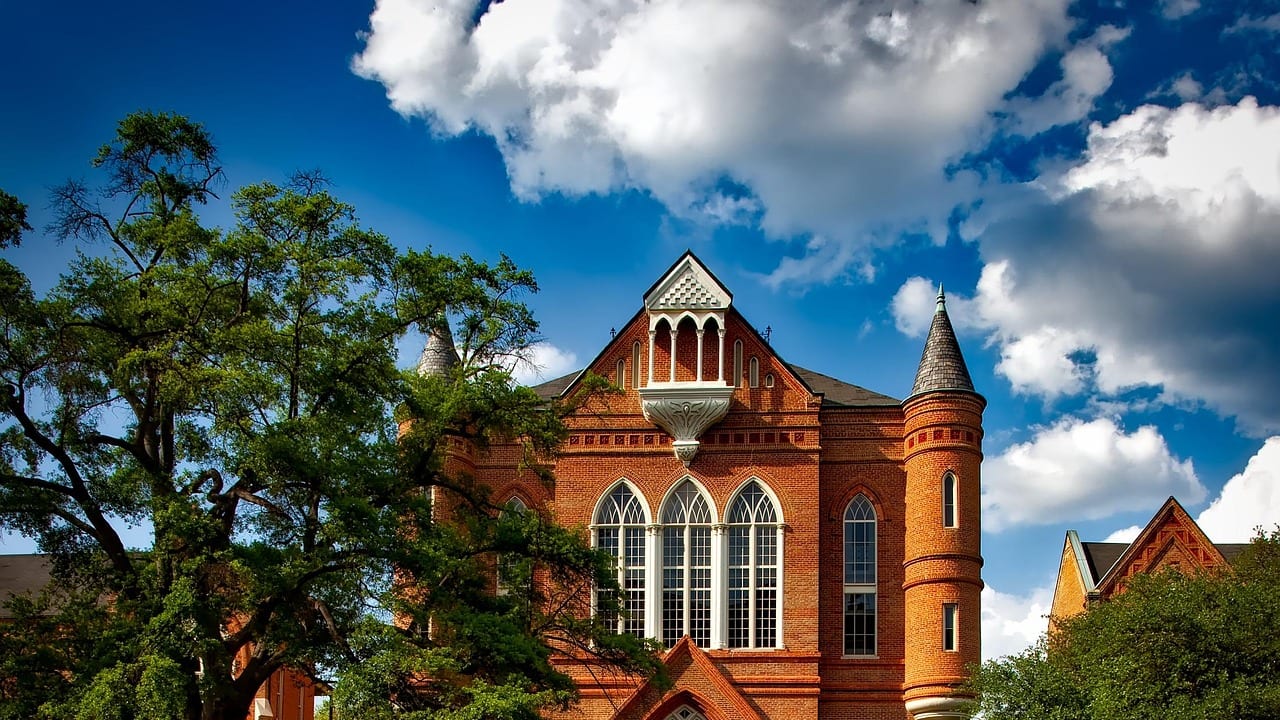 Tuscaloosa, Alabama, United States, United States travel weather guide