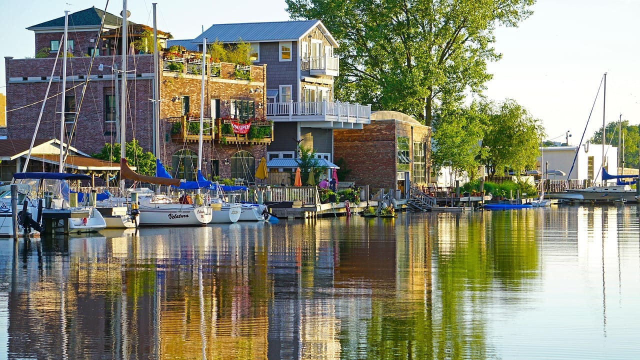 Benton Harbor, Michigan, United States, United States travel weather guide