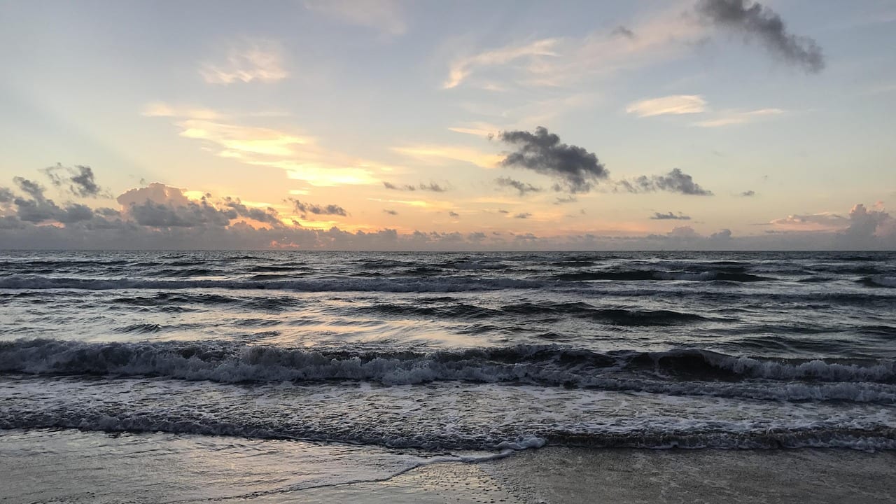 South Padre Island, Texas, United States, United States travel weather guide