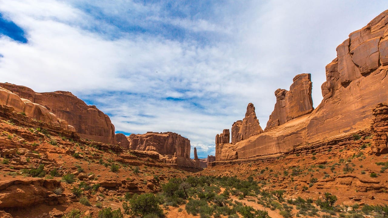 Moab, Utah, United States, United States travel weather guide